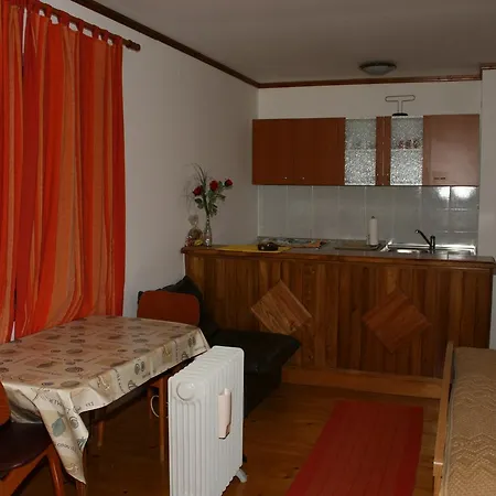 Studio 4012a